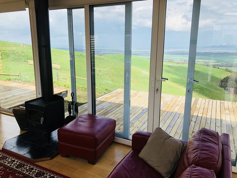 One Tree Hill Wilson Prom And Ocean Views - Accommodation Gladstone 8