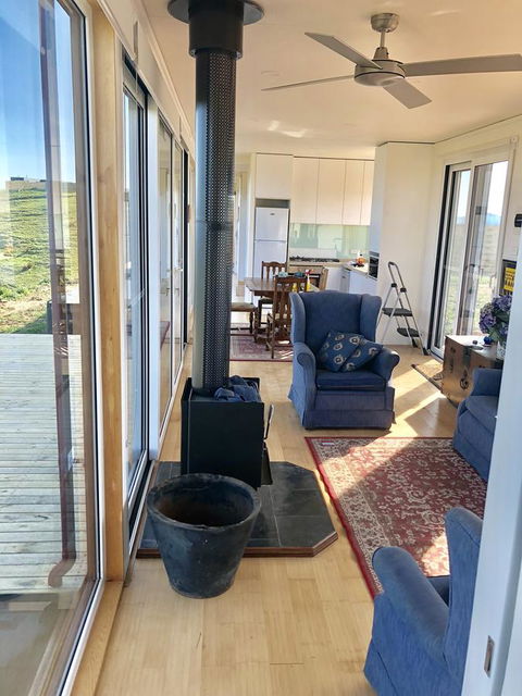 One Tree Hill Wilson Prom And Ocean Views - Accommodation Gladstone 25