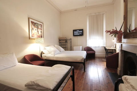 Hotel Claremont Guest House - Accommodation Gladstone 28