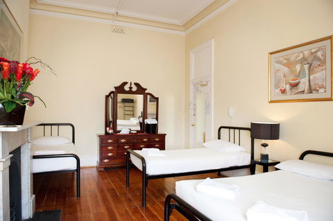 Hotel Claremont Guest House - Accommodation Gladstone 40