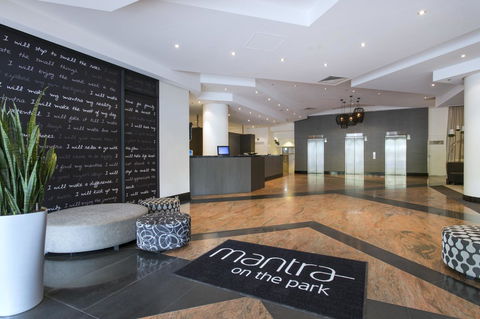 Mantra On The Park - Accommodation Gladstone 3