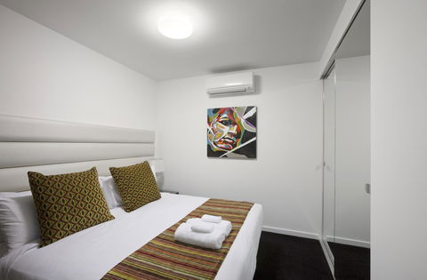 The Sebel Melbourne Docklands Hotel - Accommodation Gladstone 22