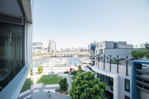 The Sebel Melbourne Docklands Hotel - Accommodation Gladstone 21