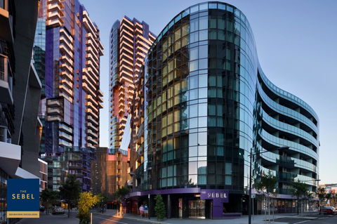 The Sebel Melbourne Docklands Hotel - Accommodation Gladstone 0