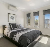 Marina Beach - Accommodation Gladstone