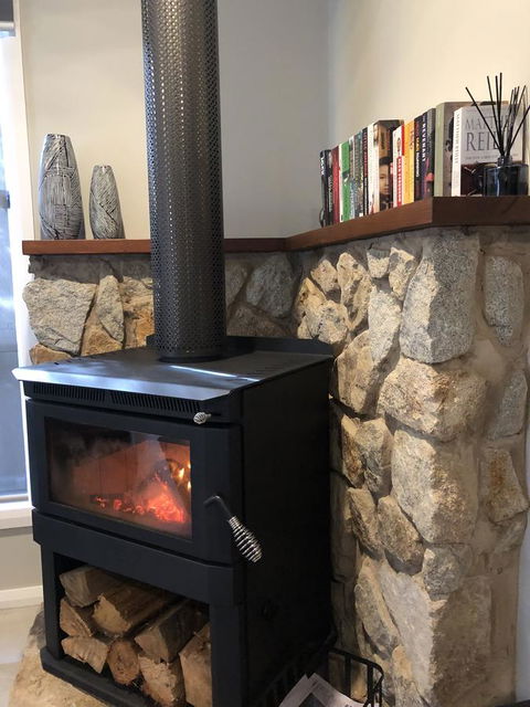 Luxury Abalina Cottages - Accommodation Gladstone 19