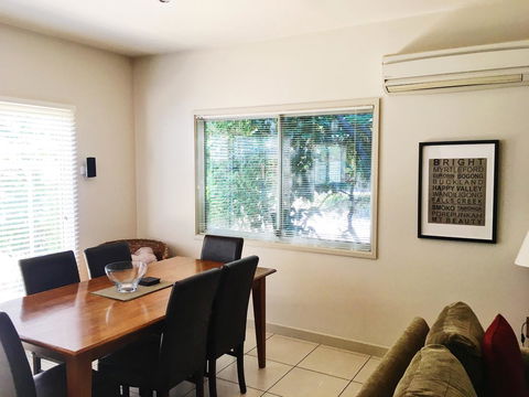 Luxury Abalina Cottages - Accommodation Gladstone 37