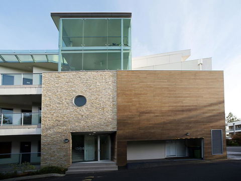 The Waves Apartments - Accommodation Gladstone 29