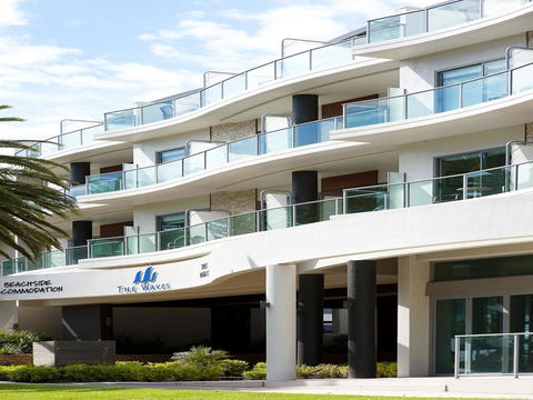 The Waves Apartments - Accommodation Gladstone 21