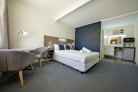 Motel Yarrawonga - Accommodation Gladstone 1