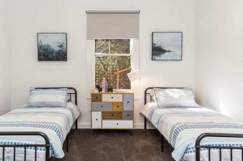 Central Bendigo Cottage, Walk To Everywhere!! - Accommodation Gladstone 6