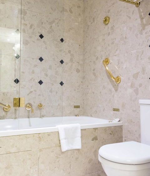 Stamford Plaza Melbourne - Accommodation Gladstone 35
