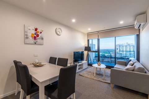 Guest House In Melbourne - Accommodation Gladstone 0