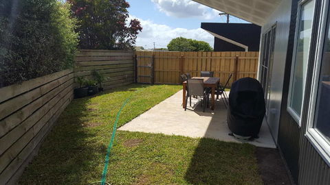 Wayamba - Accommodation Gladstone 8