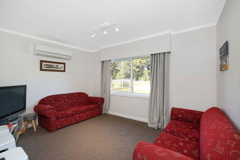 The Hill House - Accommodation Gladstone 1