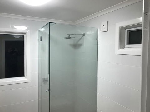 The Hill House - Accommodation Gladstone 12