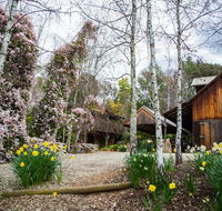 Lothlorien - Accommodation Gladstone