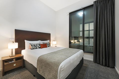 Melbourne CBD Central Apartment Hotel Official - Accommodation Gladstone 13