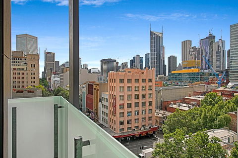 Melbourne CBD Central Apartment Hotel Official - Accommodation Gladstone 8