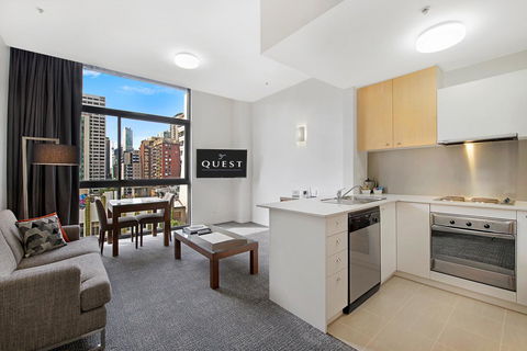 Melbourne CBD Central Apartment Hotel Official - Accommodation Gladstone 0