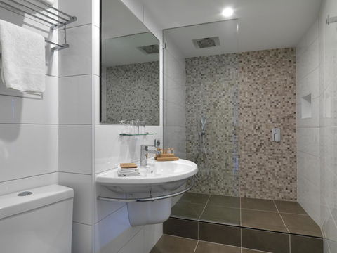 Hotel Grand Chancellor Melbourne - Accommodation Gladstone 6