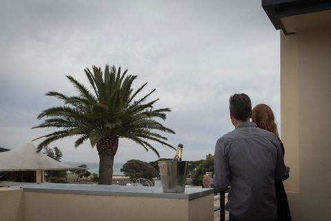 Rye Hotel By Nightcap Plus - Accommodation Gladstone 3