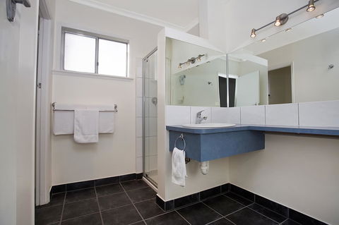 Hamilton Townhouse Motel - Accommodation Gladstone 9