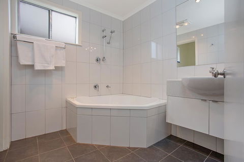 Hamilton Townhouse Motel - Accommodation Gladstone 18