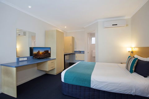 Hamilton Townhouse Motel - Accommodation Gladstone 0