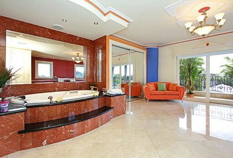 ABC Accommodation - Rosebud - Accommodation Gladstone 2