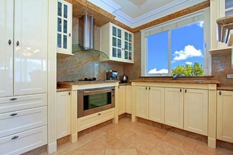 ABC Accommodation - Rosebud - Accommodation Gladstone 4