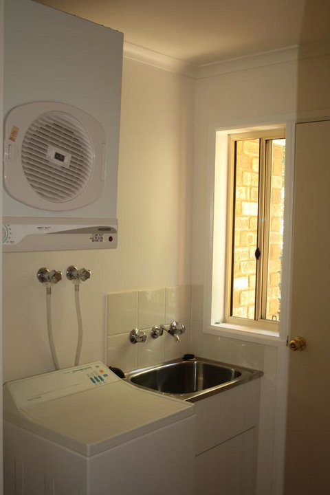 4 Autumn Grove - Accommodation Gladstone 8