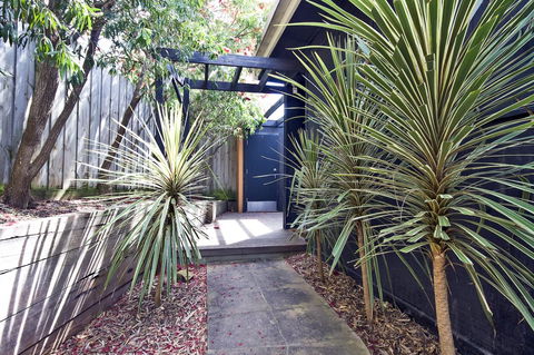 Lornebeach Apartments - Accommodation Gladstone 39