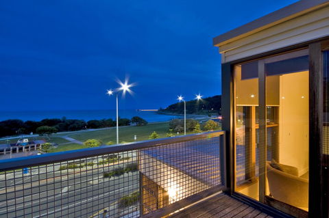 Lornebeach Apartments - Accommodation Gladstone 19