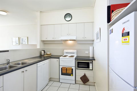 Lornebeach Apartments - Accommodation Gladstone 34