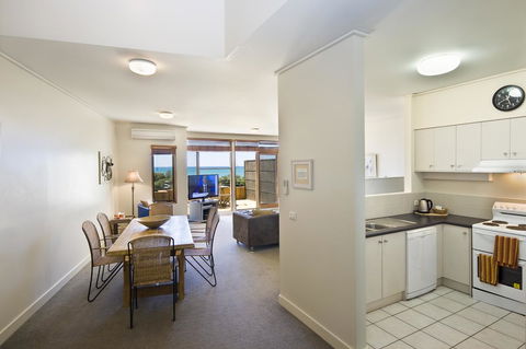 Lornebeach Apartments - Accommodation Gladstone 38