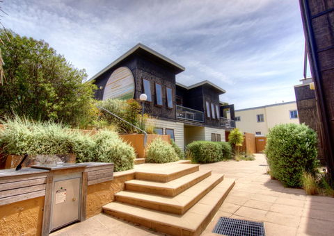 Lornebeach Apartments - Accommodation Gladstone 7