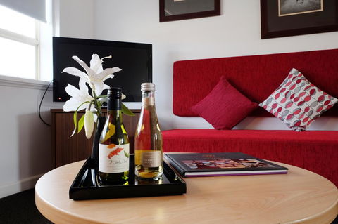 MAC South Yarra By Melbourne Apartment Collection - Accommodation Gladstone 2