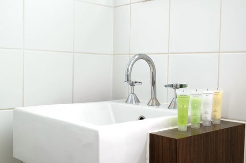 MAC South Yarra By Melbourne Apartment Collection - Accommodation Gladstone 14