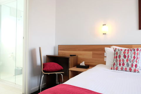 MAC South Yarra By Melbourne Apartment Collection - Accommodation Gladstone 13