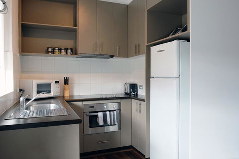 MAC South Yarra By Melbourne Apartment Collection - Accommodation Gladstone 5