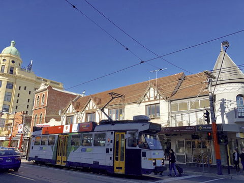 Pride Manor South Yarra - Accommodation Gladstone 19