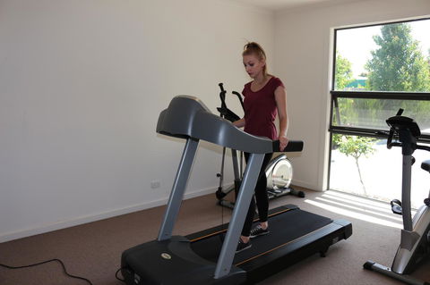Bairnsdale International - Accommodation Gladstone 6