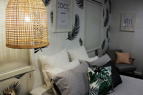 Escape On Birch - Accommodation Gladstone 14