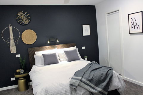 Escape On Birch - Accommodation Gladstone 10