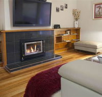 Lake Wendouree Luxury Apartments on Grove - Accommodation Gladstone
