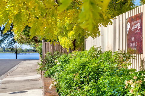 Lake Wendouree Luxury Apartments - Accommodation Gladstone 9