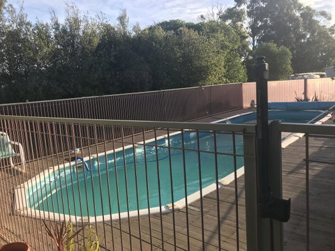 Eagle Bay Views - Accommodation Gladstone 6