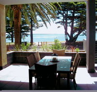 C-Scape Apartment 1 - Accommodation Gladstone