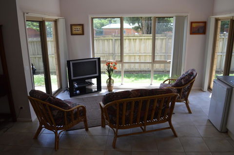 Ocean View Beach House - Accommodation Gladstone 15